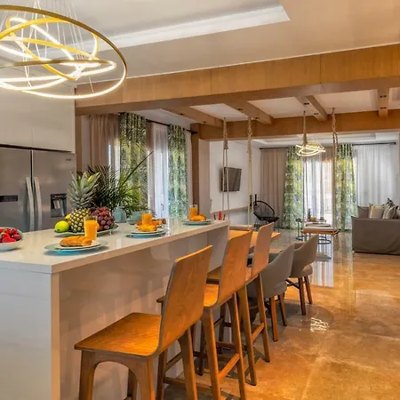 Ivoni Villa, An Iconic Summer Retreat, By Thinkvilla Perama  Esterno foto